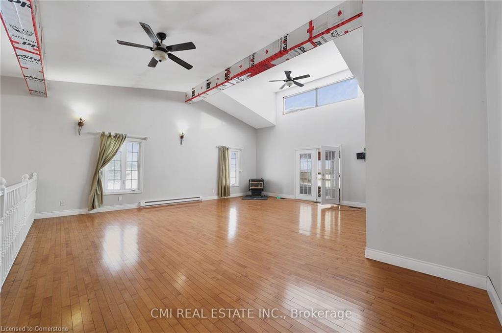 1632 Conc 2-3 Road Property Photo 9