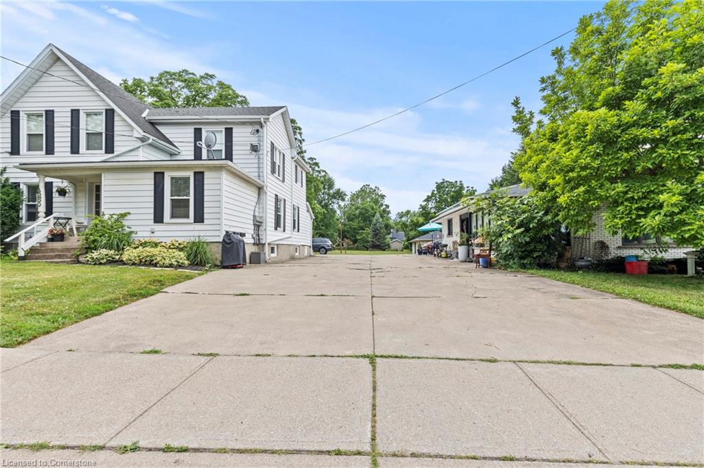 4250 William St Street Property Photo 3