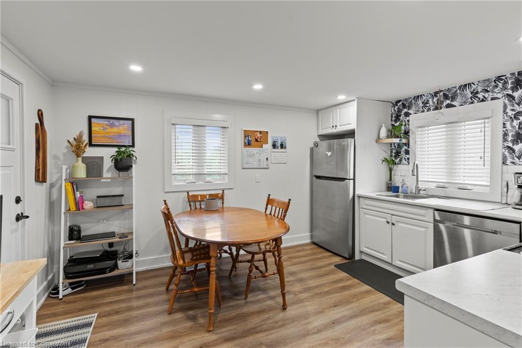 4250 William St Street Property Photo 10