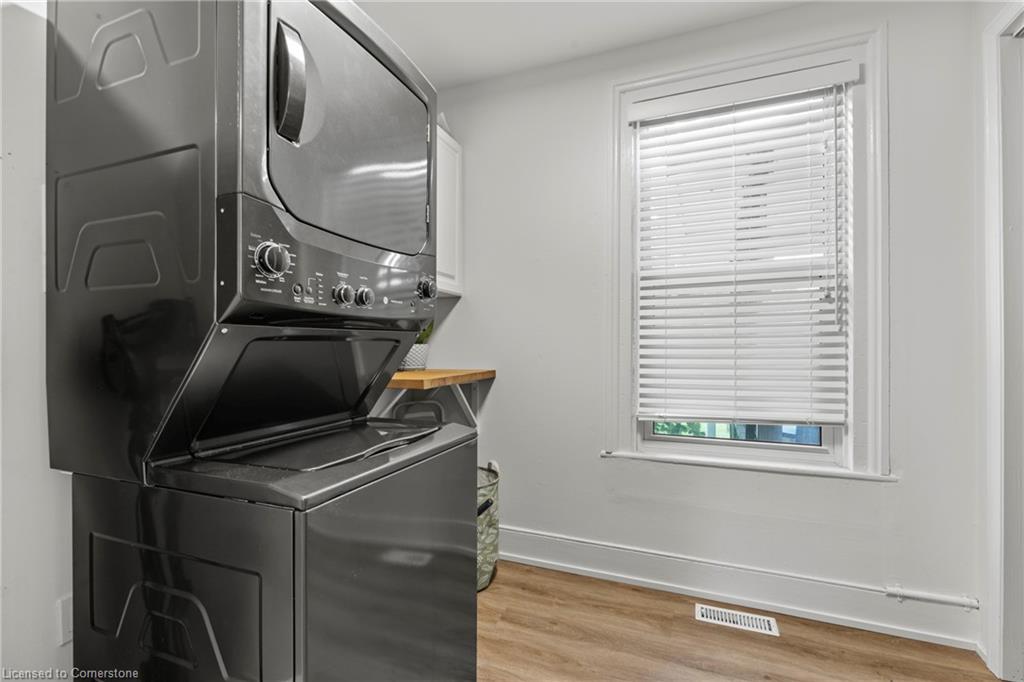 4250 William St Street Property Photo 17