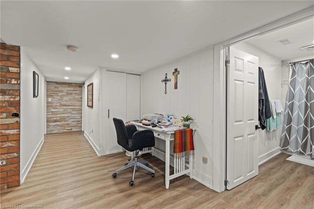 4250 William St Street Property Photo 25