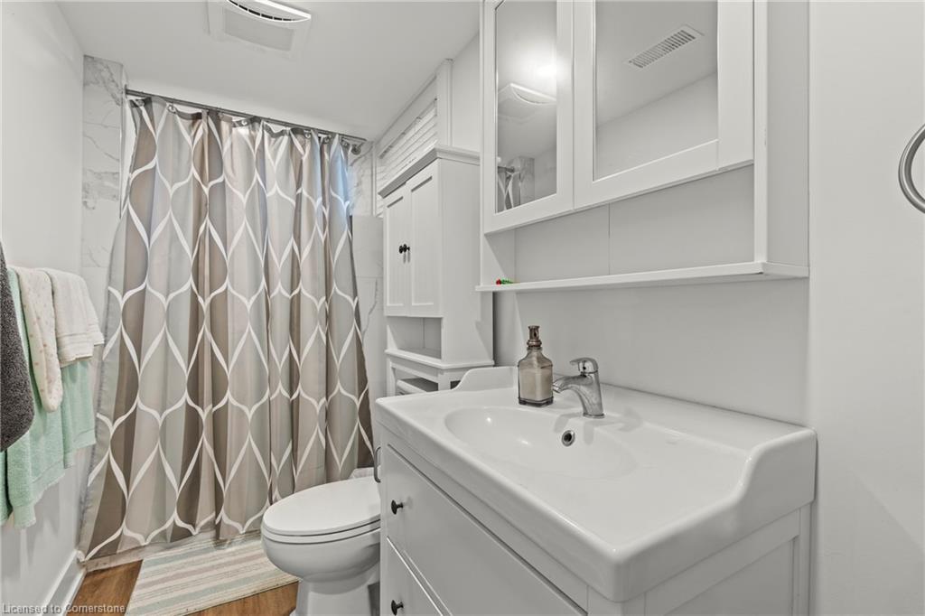 4250 William St Street Property Photo 26