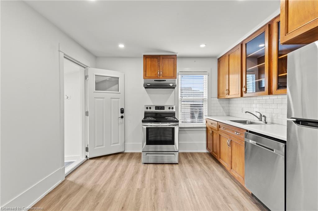 4250 William St Street Property Photo 31