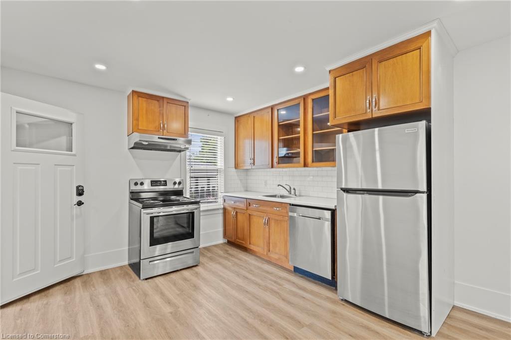4250 William St Street Property Photo 32