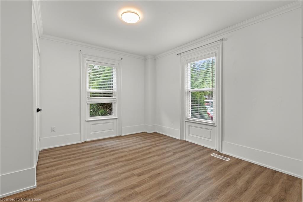 4250 William St Street Property Photo 35