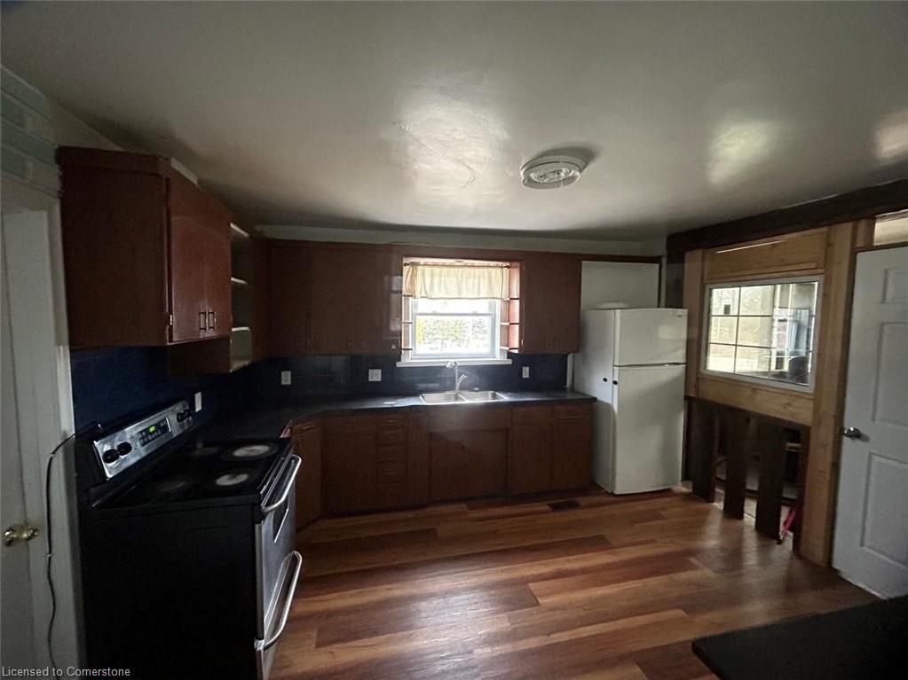 134 Lancaster Street W Property Photo 4