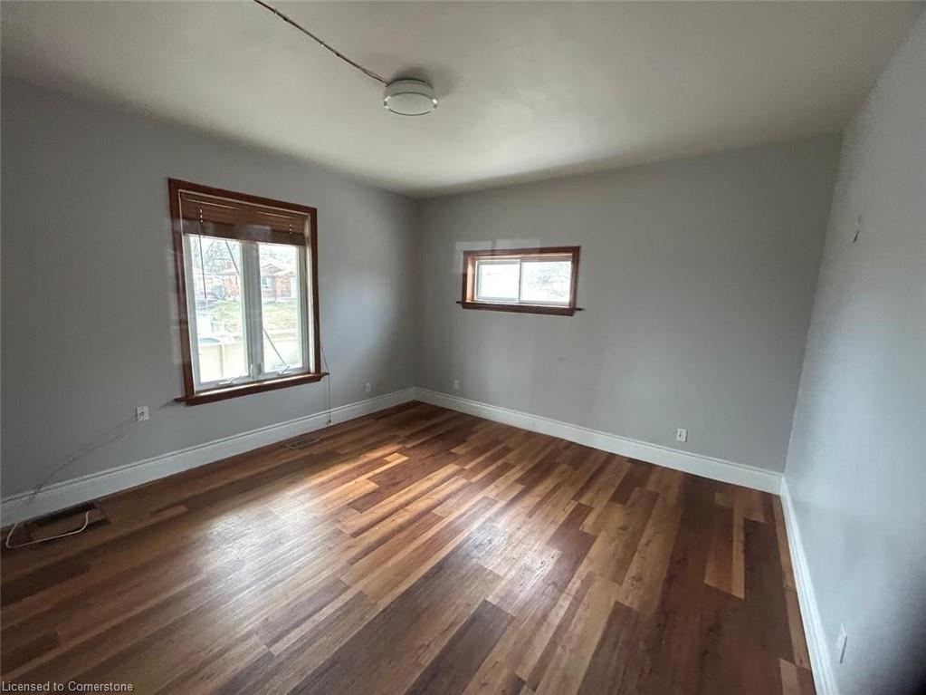 134 Lancaster Street W Property Photo 9