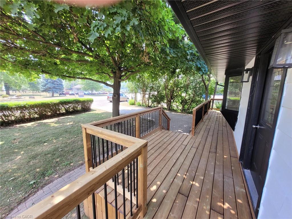 1071 Hwy 8 Property Photo 4