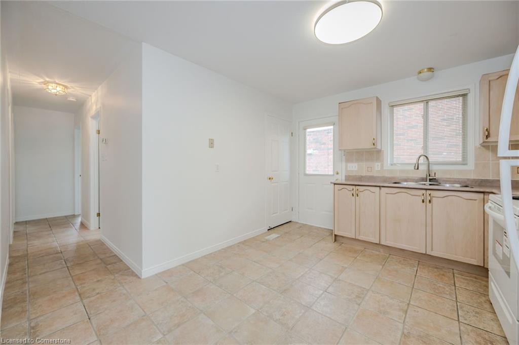 2887 Darien Road Property Photo 16