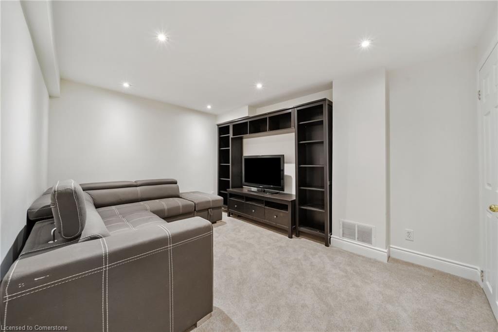 53-11 Pirie Drive Property Photo 25