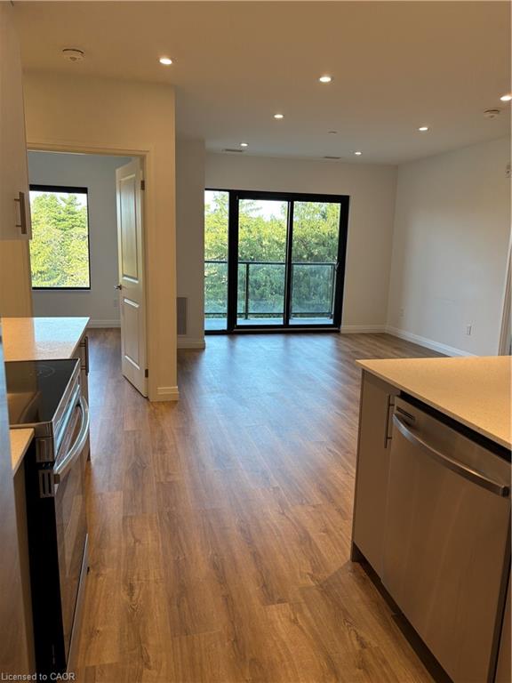 625-525 New Dundee Road Property Photo 25