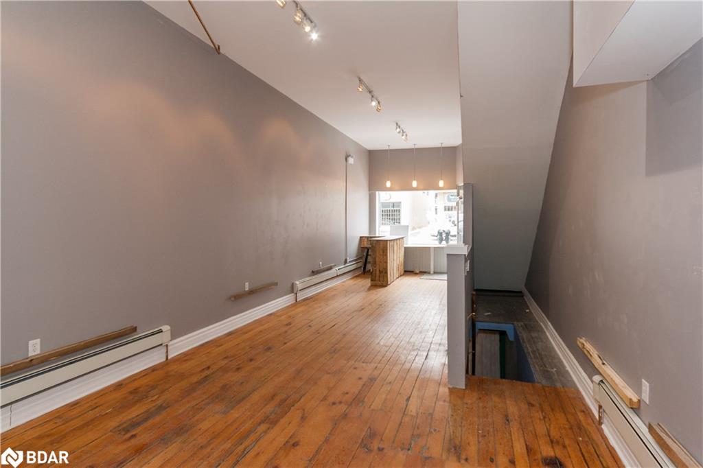 17 Peter Street S Property Photo 3