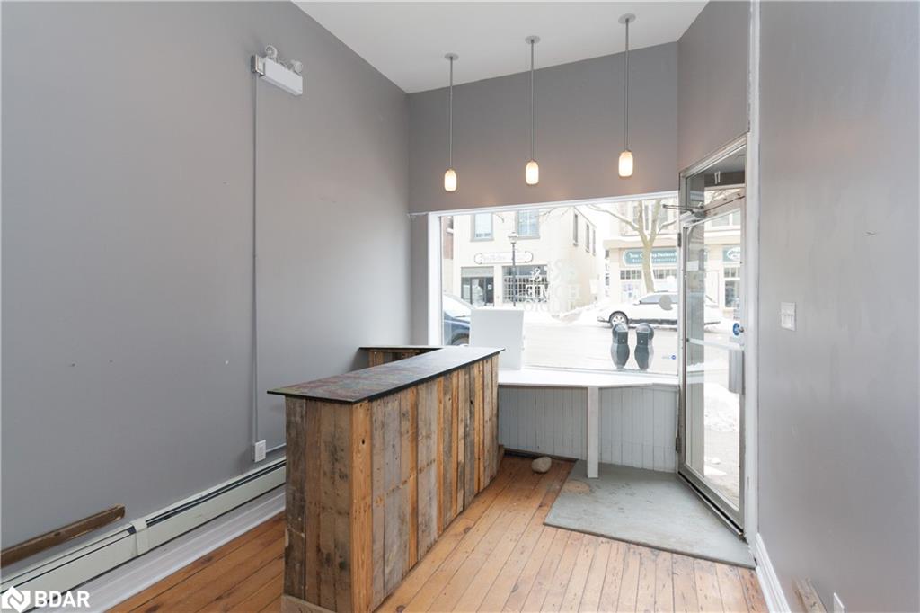 17 Peter Street S Property Photo 5