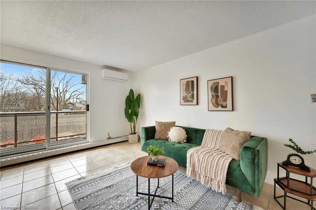 207-793 Colborne Street Property Photo 3