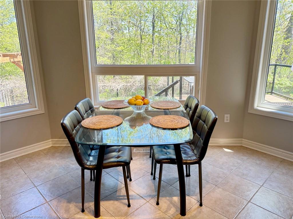 2429 Whitehorn Drive Property Photo 8