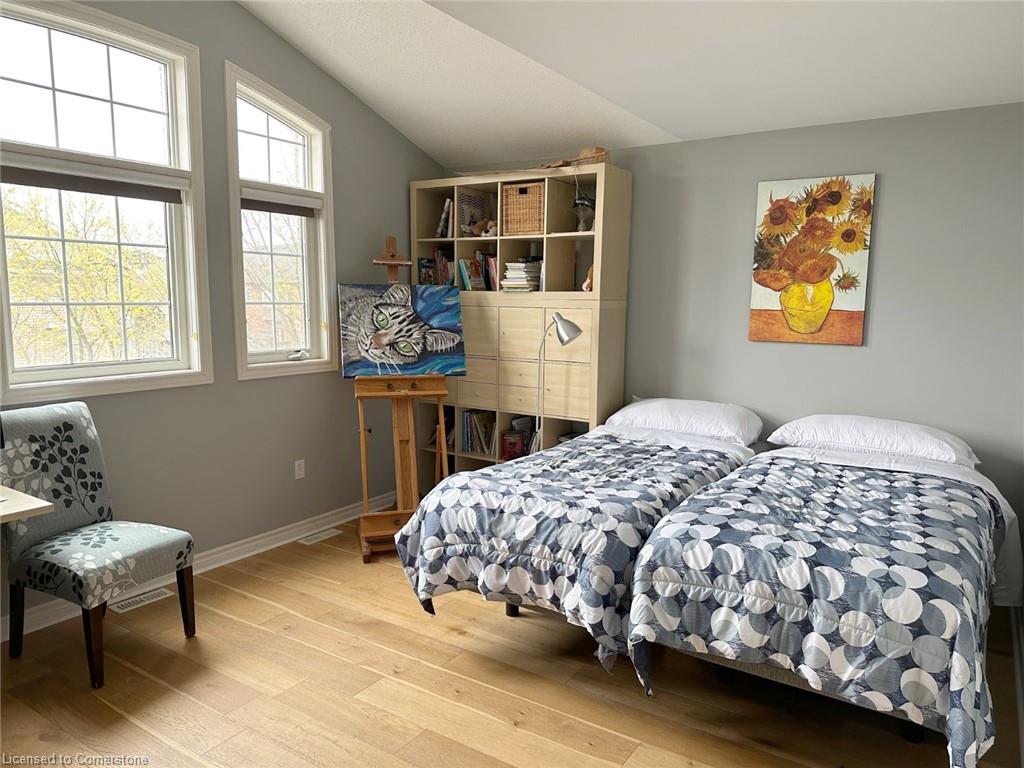 2429 Whitehorn Drive Property Photo 11