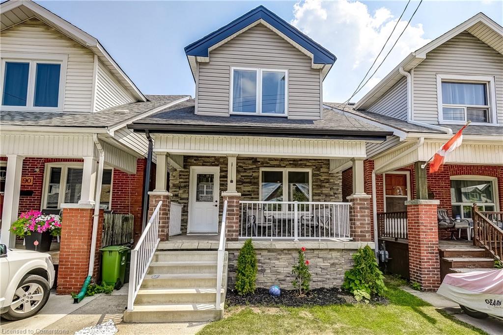 88 Rosslyn Avenue N Property Photo 1