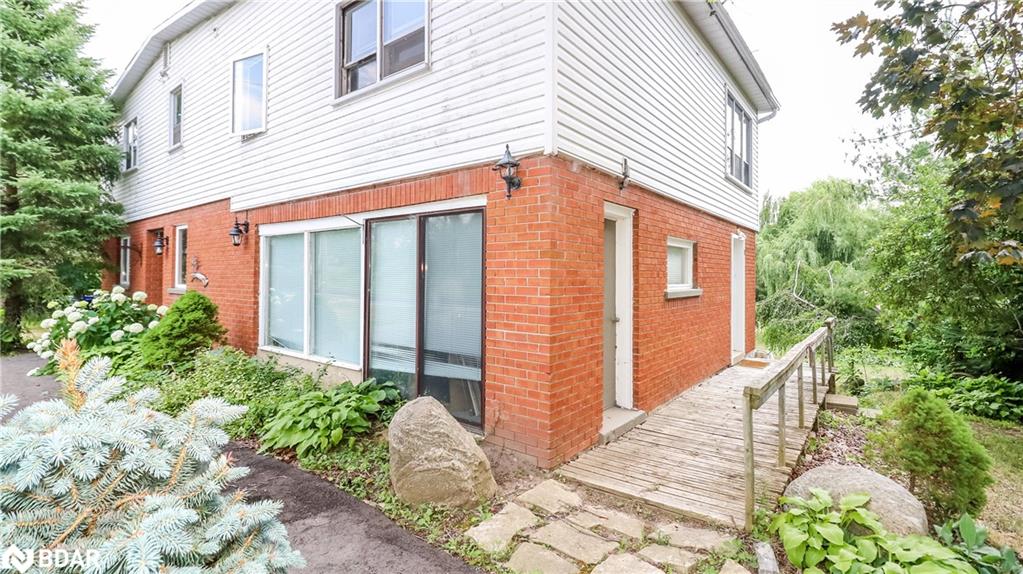 953 Ridge Road W Property Photo 2