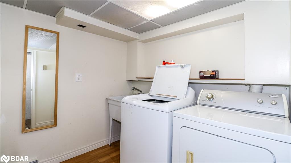 953 Ridge Road W Property Photo 21