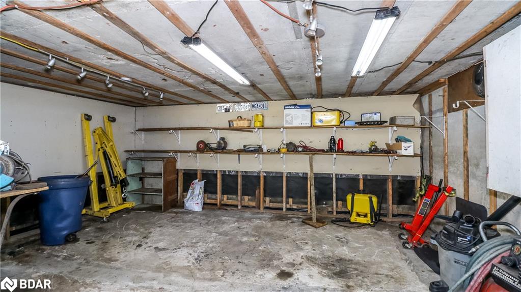 953 Ridge Road W Property Photo 23