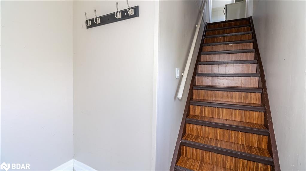 953 Ridge Road W Property Photo 26