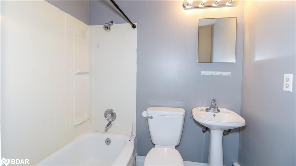 953 Ridge Road W Property Photo 27