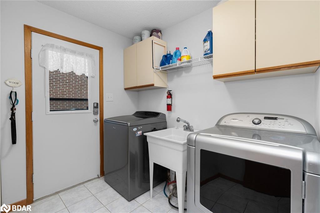 70 Lillian Crescent Property Photo 15