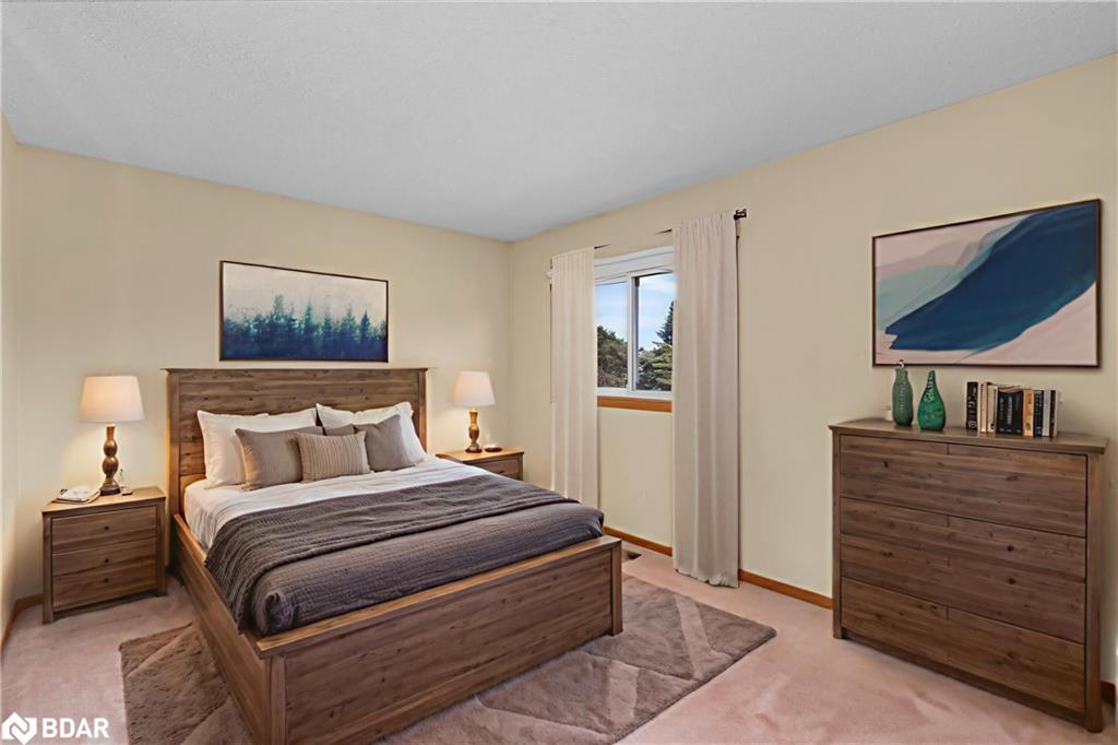 70 Lillian Crescent Property Photo 20