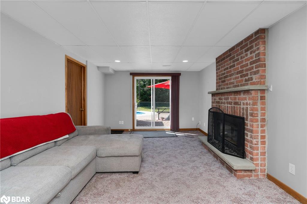 70 Lillian Crescent Property Photo 30