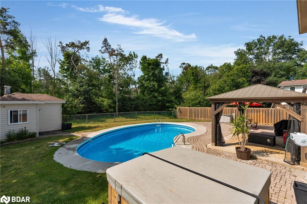 70 Lillian Crescent Property Photo 41