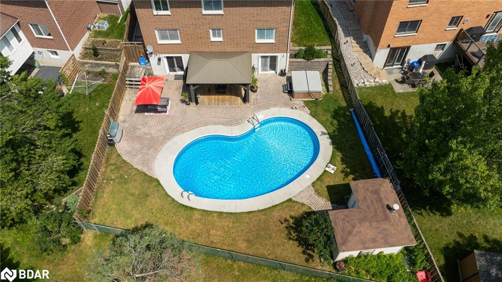 70 Lillian Crescent Property Photo 43