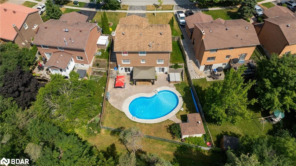 70 Lillian Crescent Property Photo 44