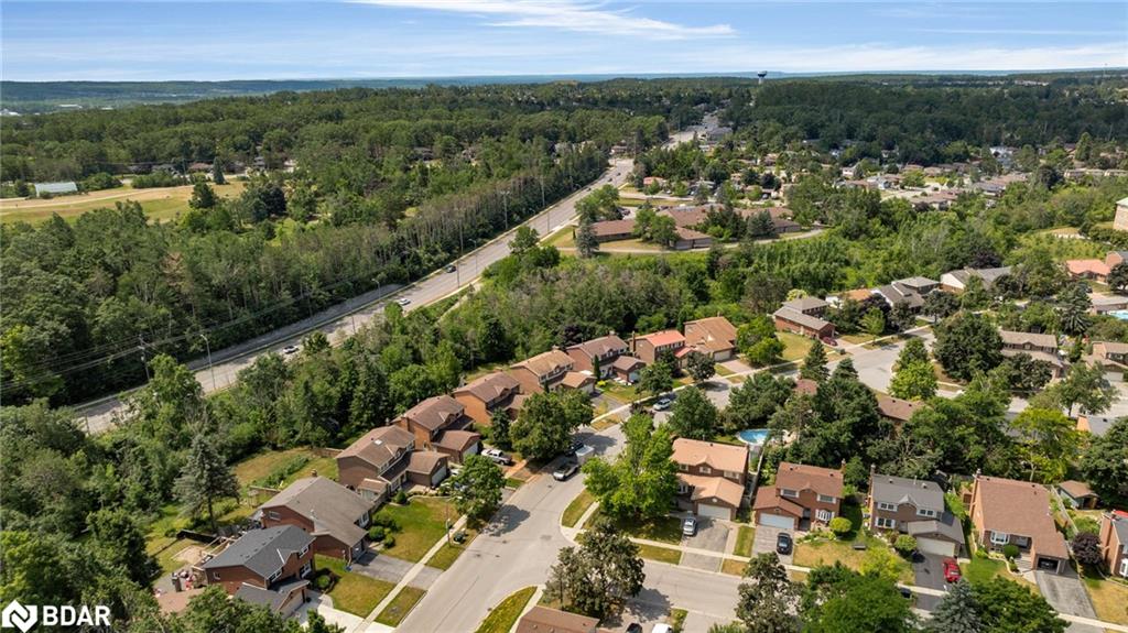 70 Lillian Crescent Property Photo 46