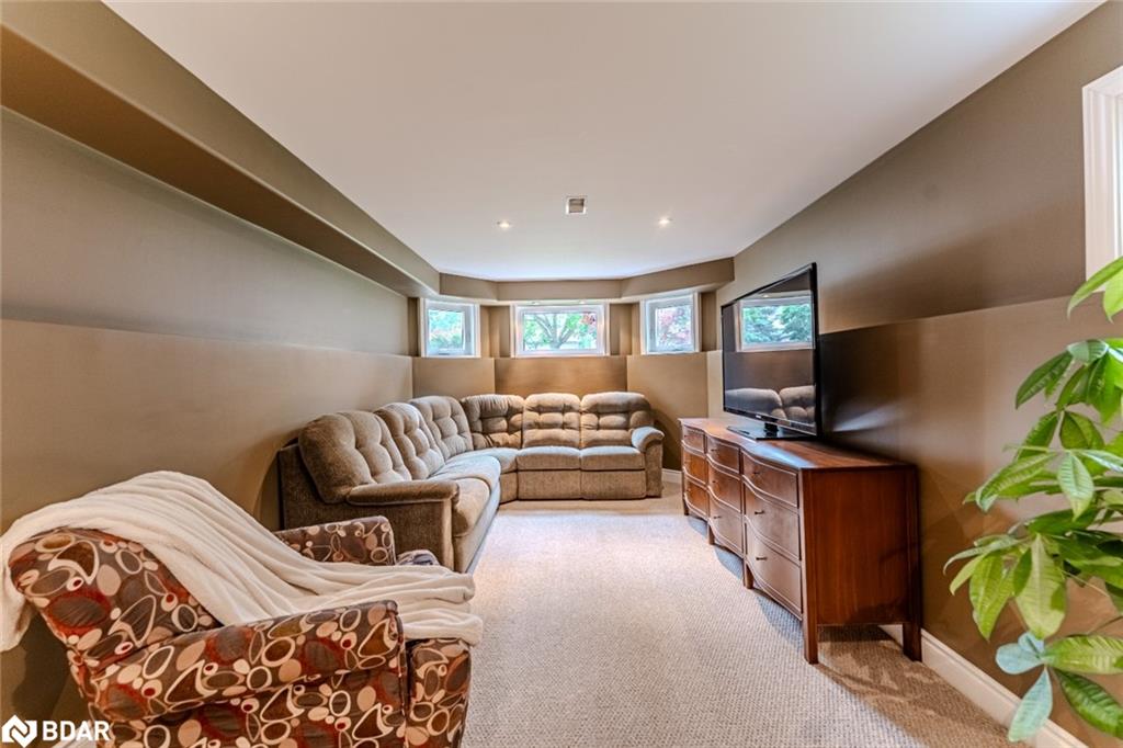 109 Brown Street Property Photo 10