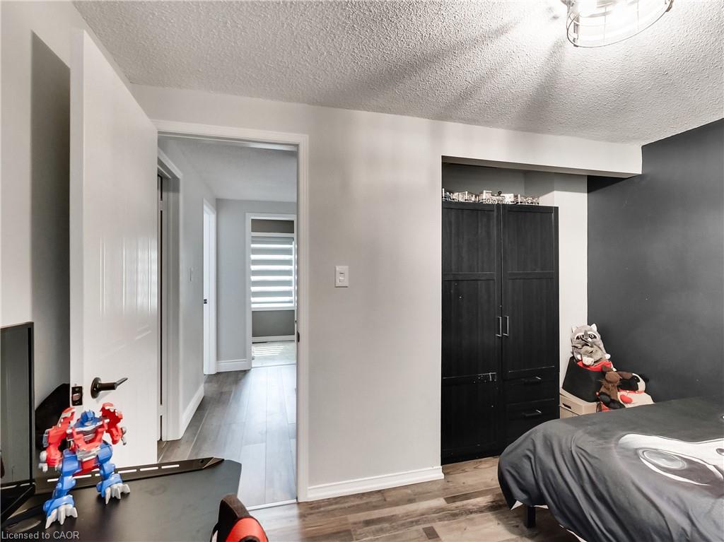 22 Hedgelawn Drive Property Photo 19