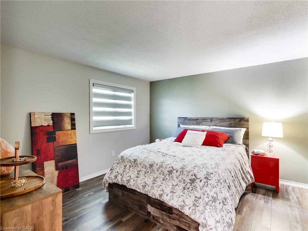 22 Hedgelawn Drive Property Photo 20