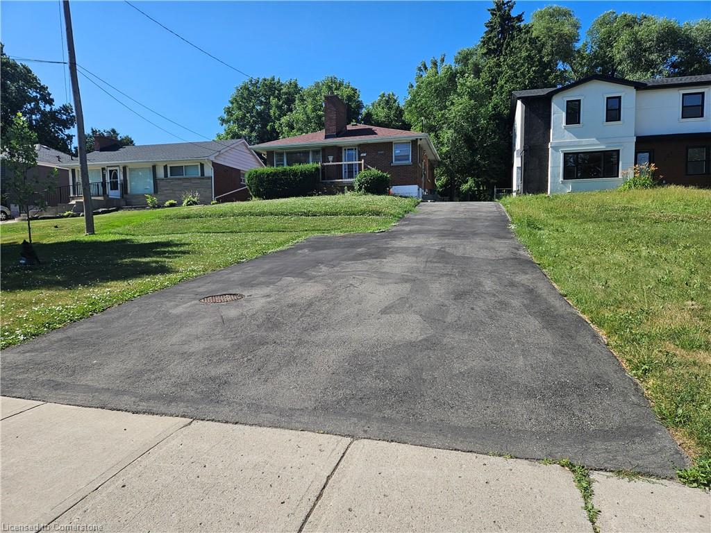 327 Sanatorium Road Property Photo 1