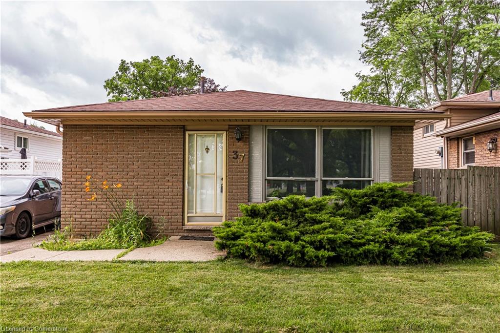 37 Gemini Drive Property Photo 1