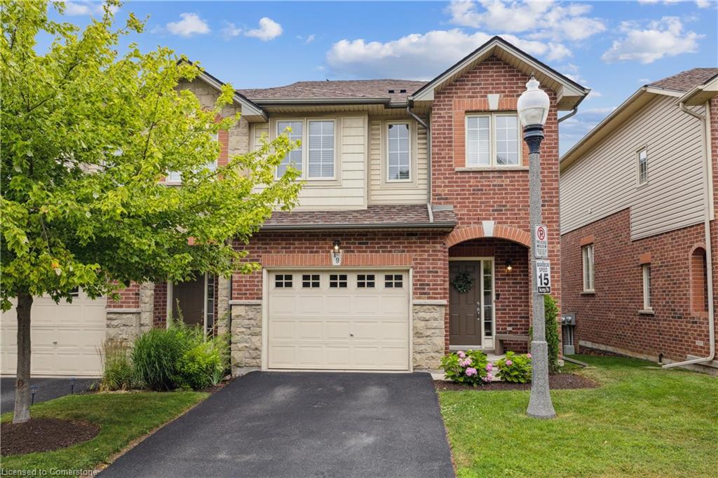 19 Liddycoat Lane Property Photo 2