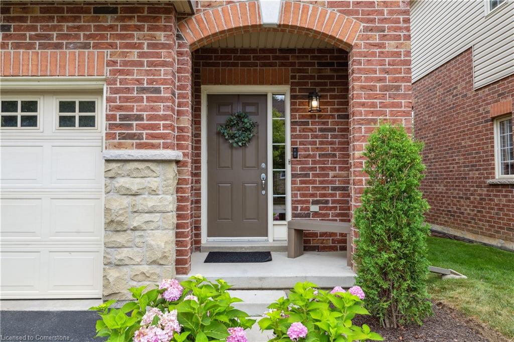 19 Liddycoat Lane Property Photo 3