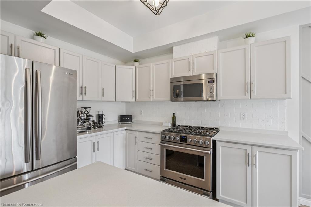 19 Liddycoat Lane Property Photo 15