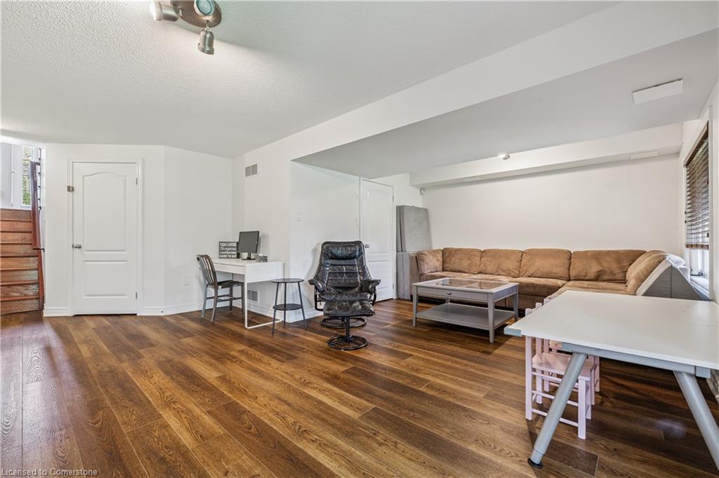 19 Liddycoat Lane Property Photo 28