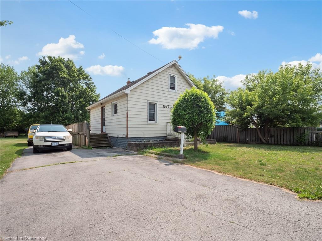 567 Killaly St Street E Property Photo 5