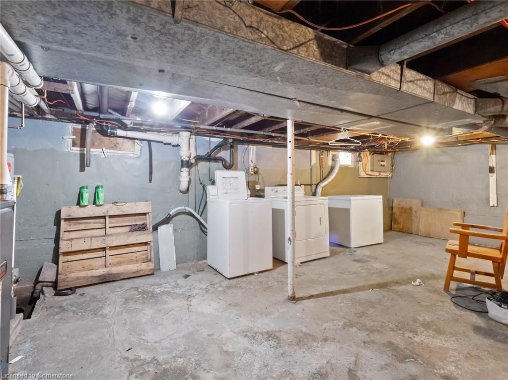 567 Killaly St Street E Property Photo 24