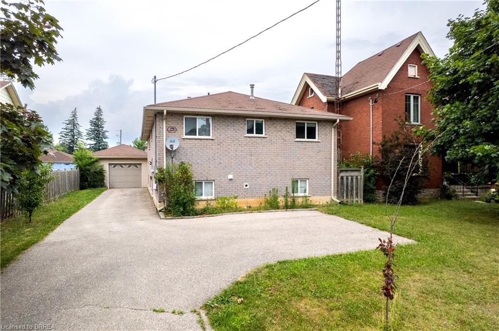 880 A Colborne Street Property Photo 1