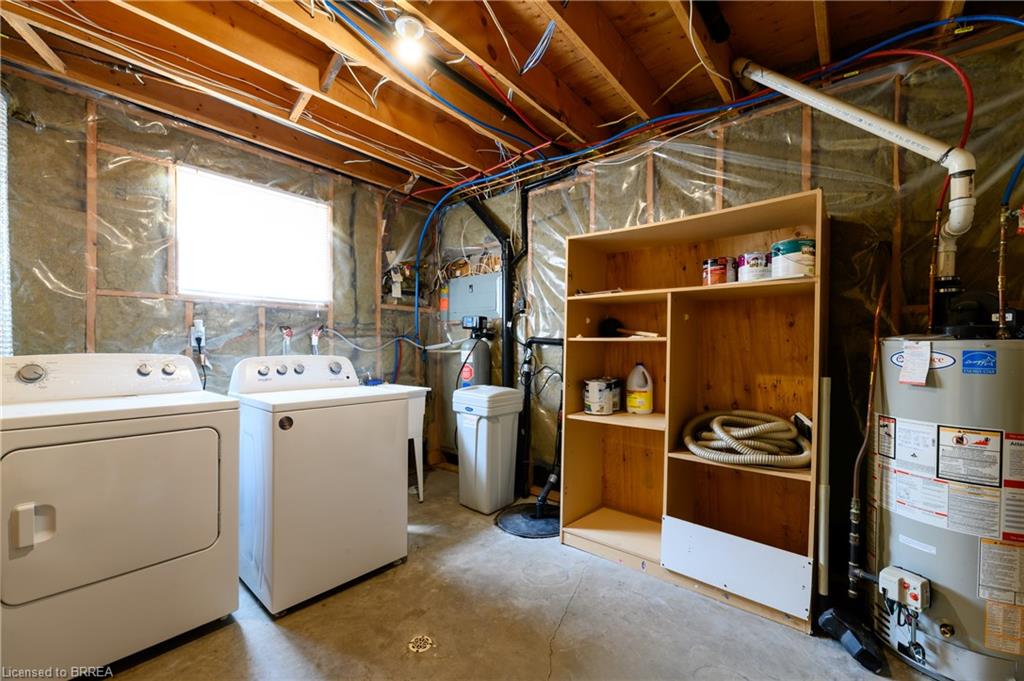880 A Colborne Street Property Photo 33