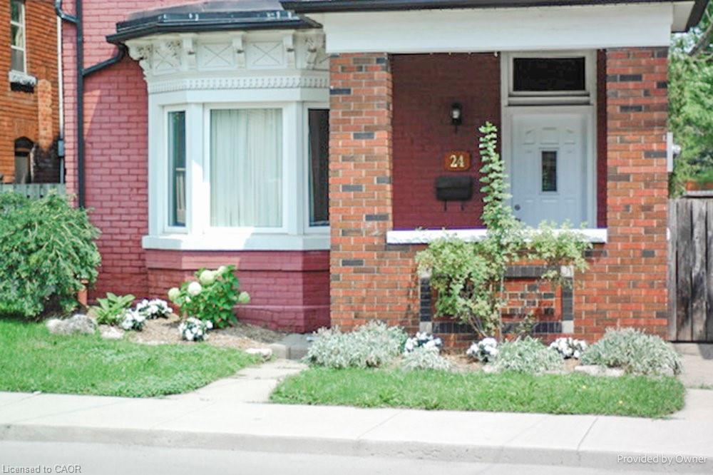 24 Florence Street Property Photo 7