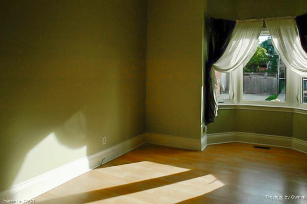 24 Florence Street Property Photo 17