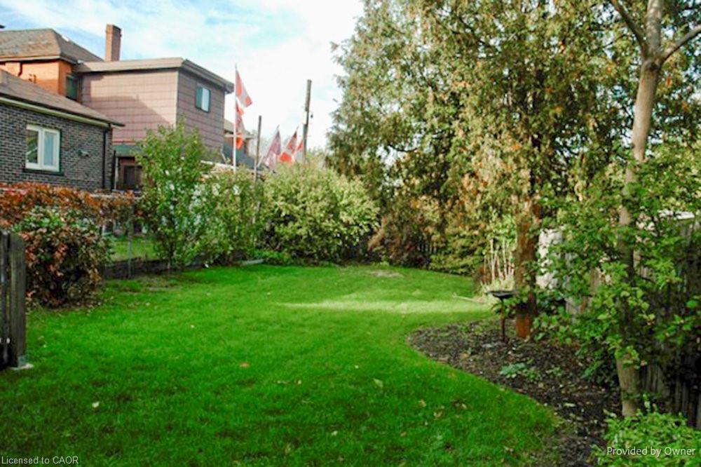 24 Florence Street Property Photo 28