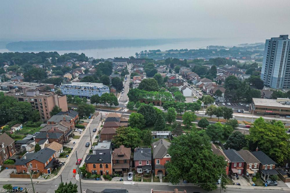 24 Florence Street Property Photo 35